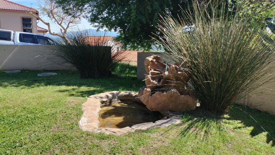 3 Bedroom Property for Sale in Grootbrakhoogte Western Cape